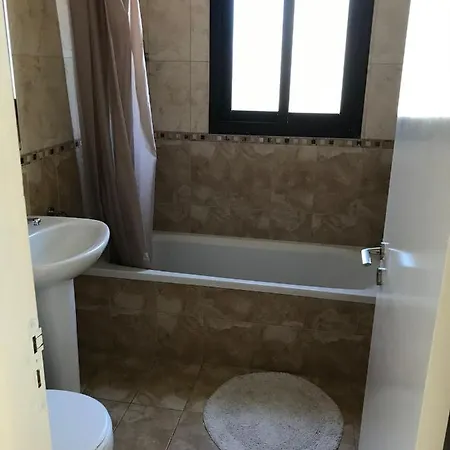 빌라 Luxurious 3 Bedroom With Pool